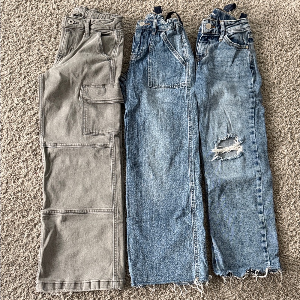 Stylish Denim and Cargo Pants Set